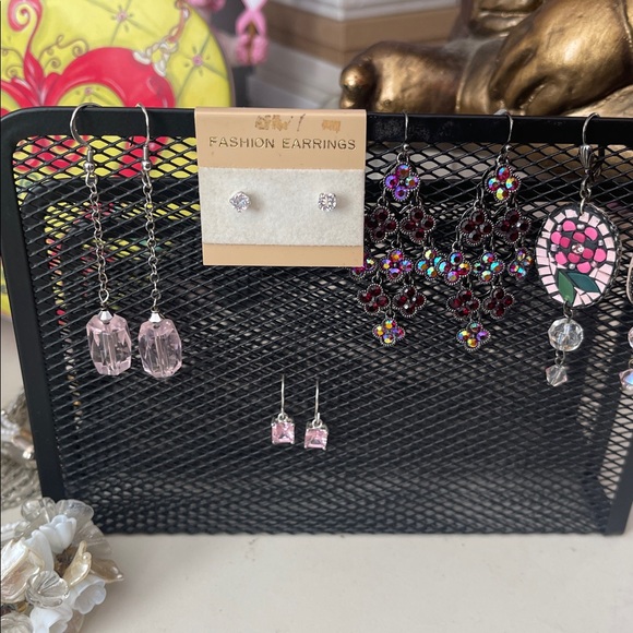 Mrs G is going LIVE! ❤️ this flyer to be notified of my LIVE shows. - Picture 2 of 9